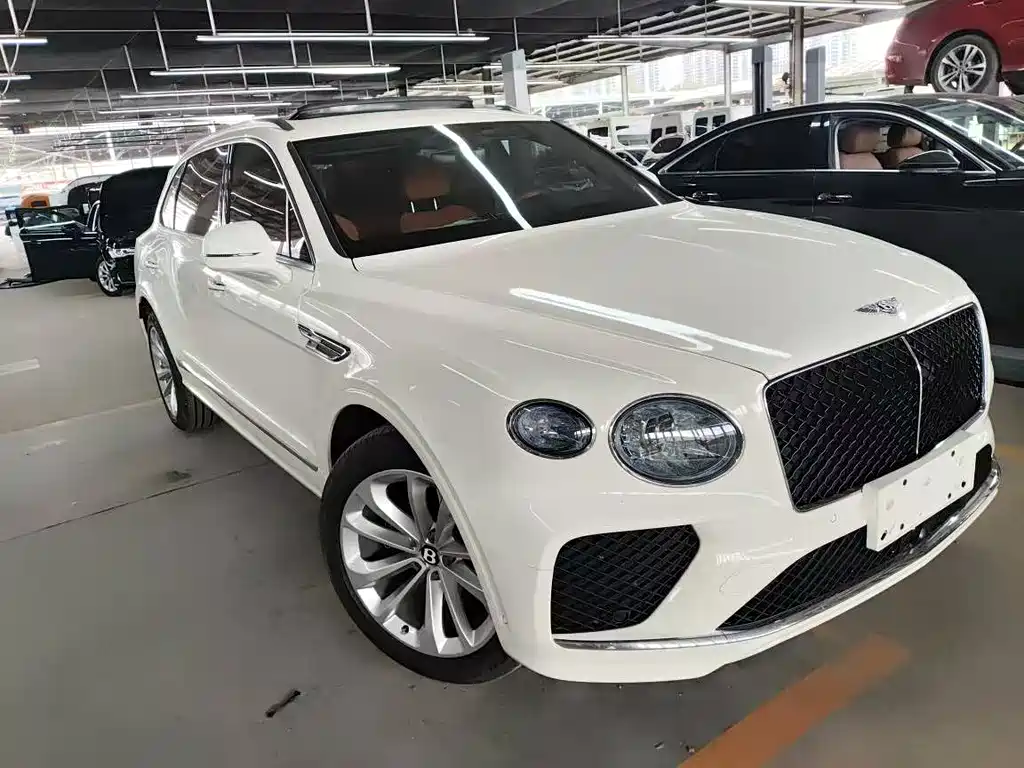 Bentley Bentayga 2024