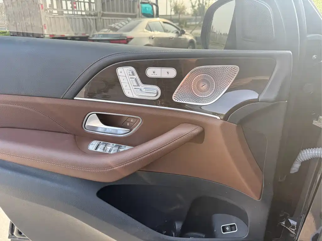 Mercedes-Benz GLE 2023