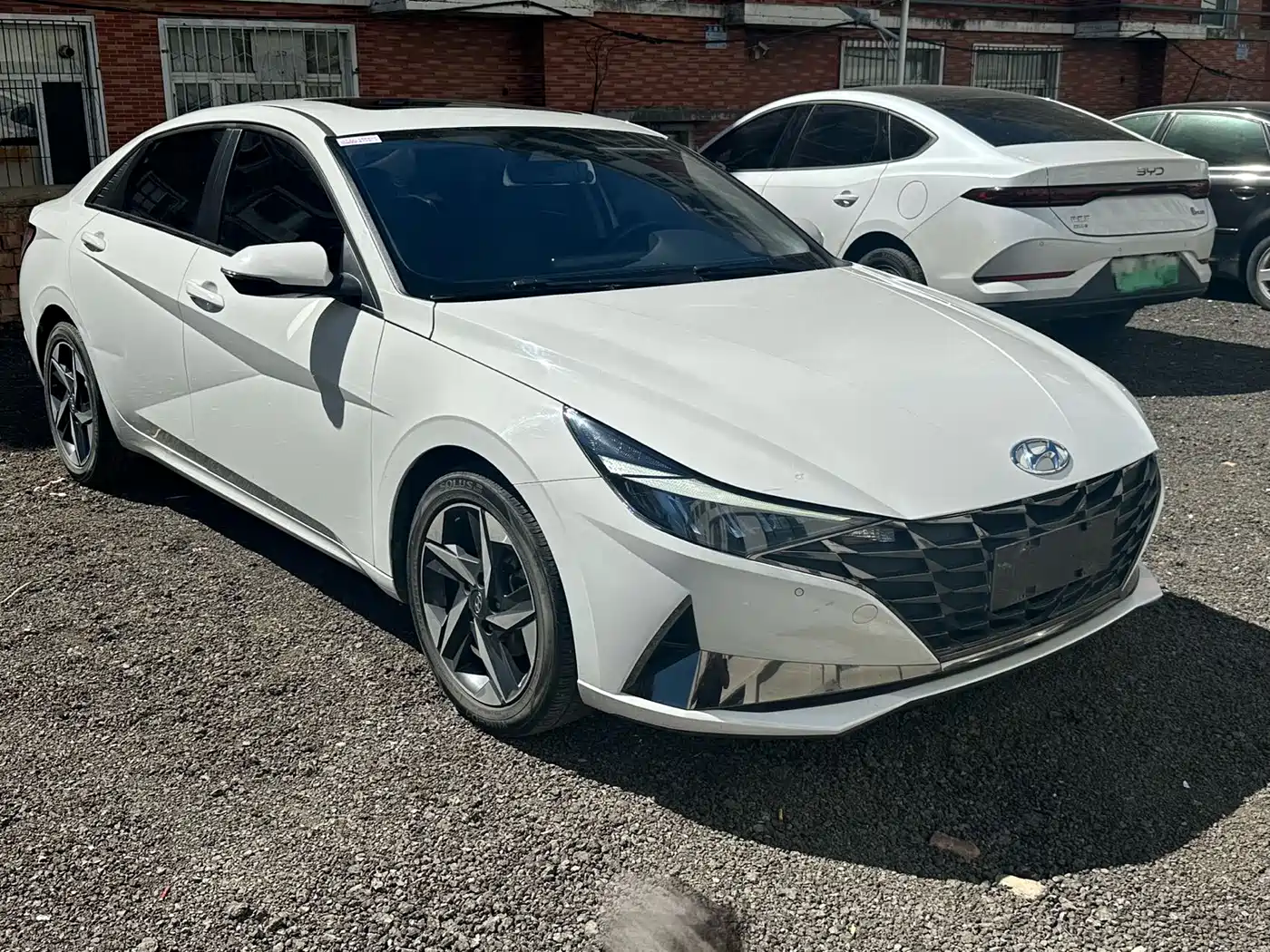 Hyundai Elantra 2022