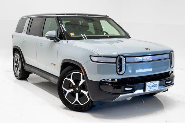 Rivian R1S 2023