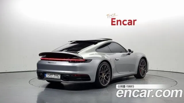 Porsche 911 2022