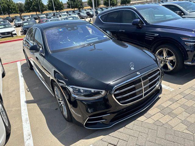 Mercedes-Benz S-Класс 2022