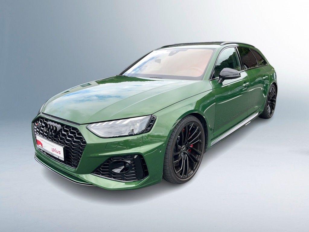 Audi RS4 2022