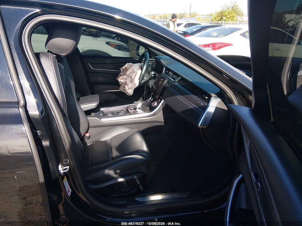 Jaguar XF 2024