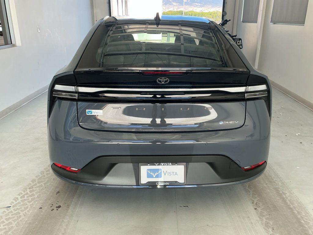 Toyota Prius 2027