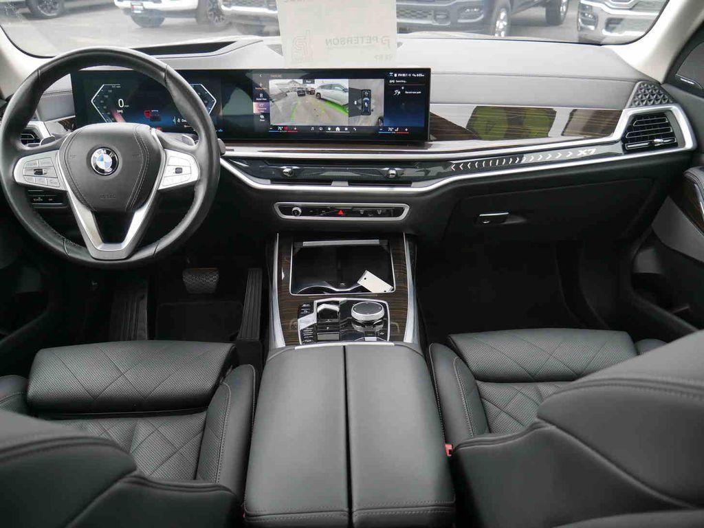 BMW X7 2024