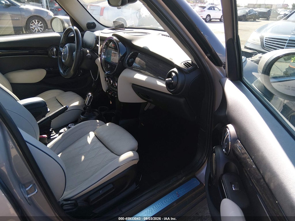 Mini Hardtop 2024