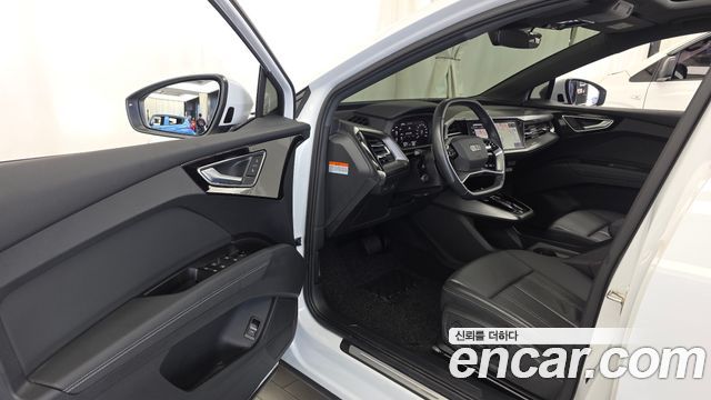 Audi Q4 e-tron 2023