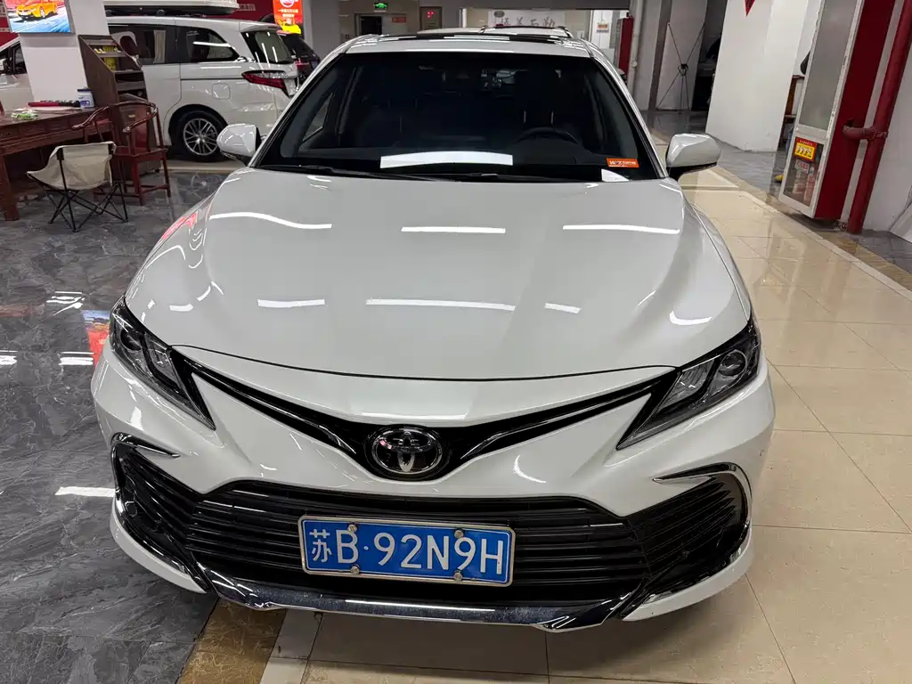 Toyota Camry 2024