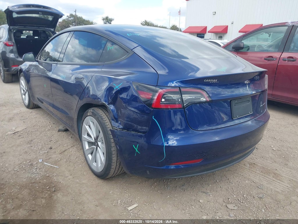 Tesla Model 3 2022