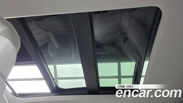Mercedes-Benz EQE 2023