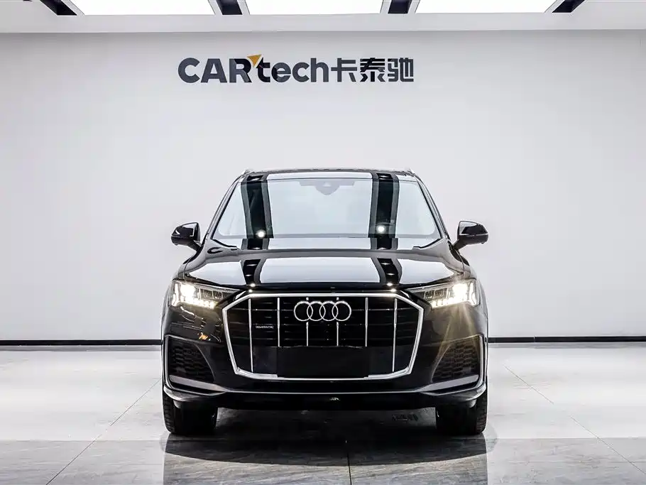 Audi Q7 2024