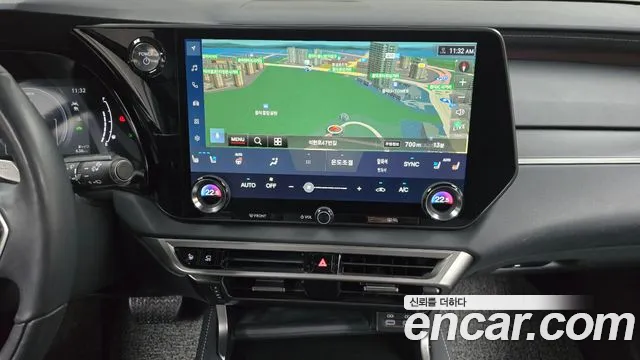 Lexus RX 2023