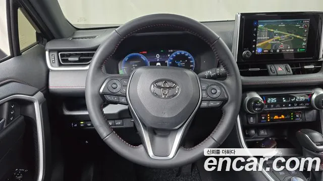 Toyota RAV4 2025