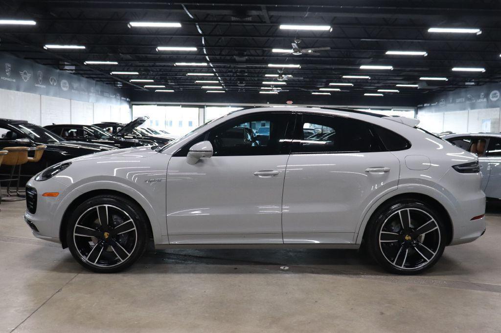 Porsche Cayenne 2023