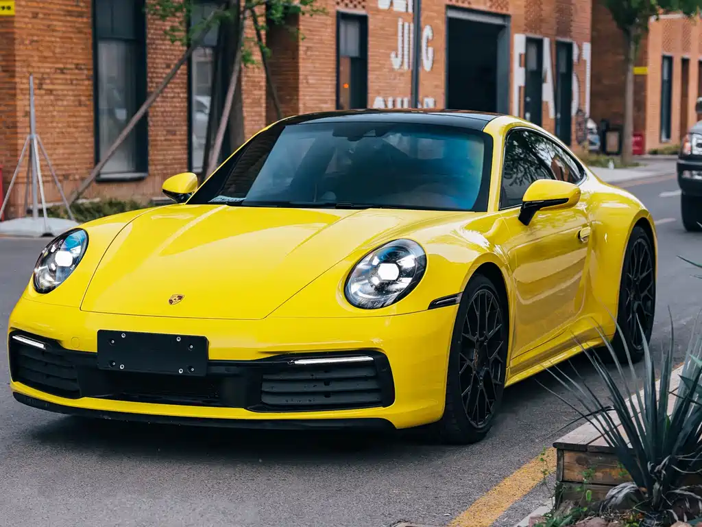 Porsche 911 2024