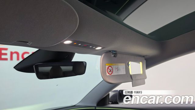 Tesla Model 3 2025