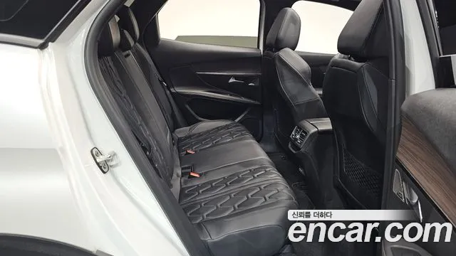 Peugeot 3008 2023