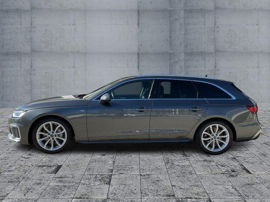 Audi A4 2023