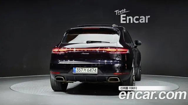 Porsche Macan 2021