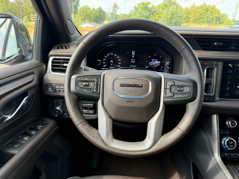 GMC Yukon 2024