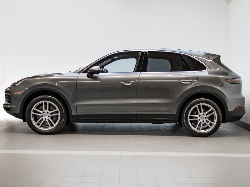 Porsche Cayenne 2022