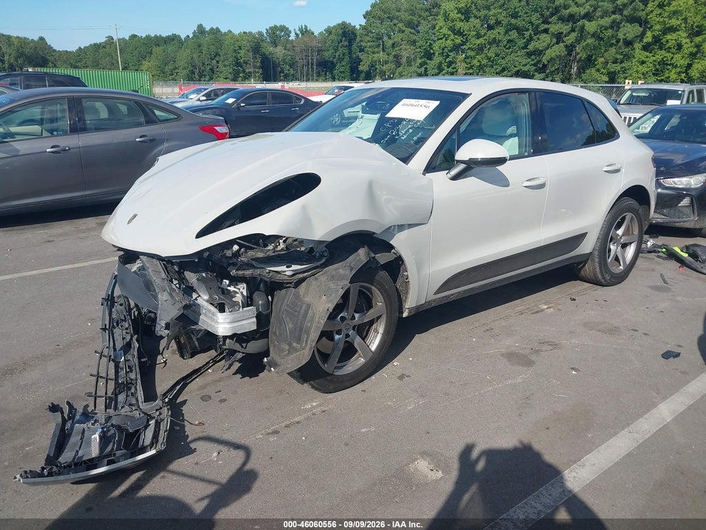 Porsche Macan 2021