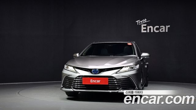 Toyota Camry 2023