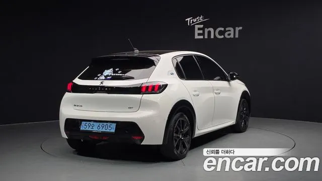 Peugeot 208 2023