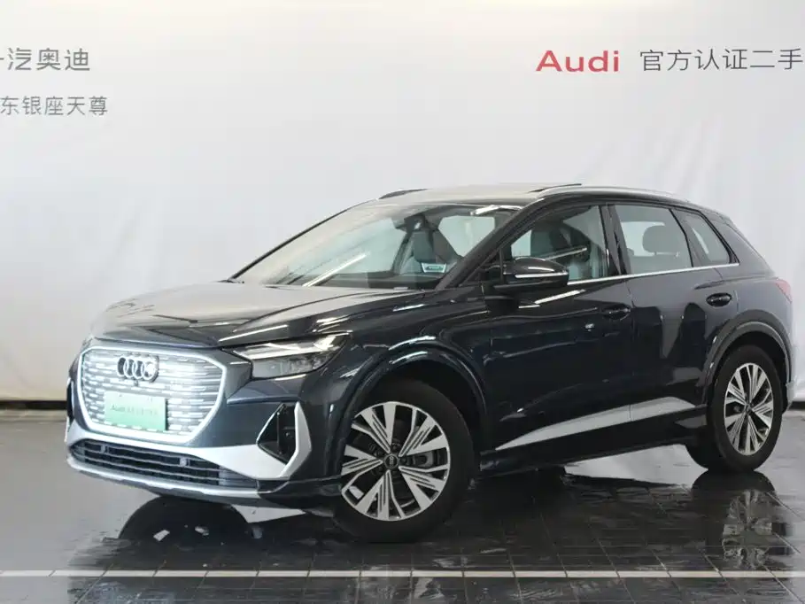 Audi Q4 e-tron 2025