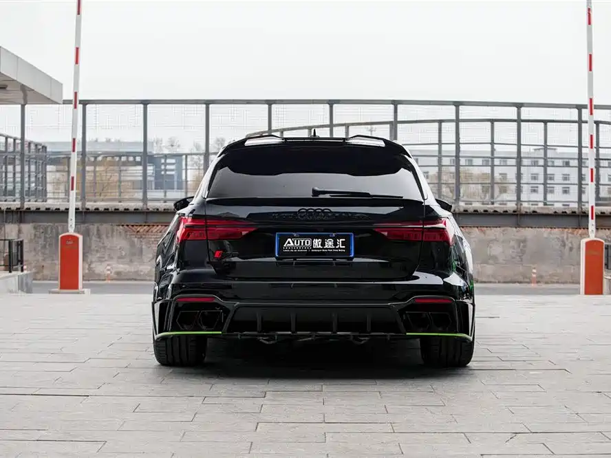 Audi RS 6 2021