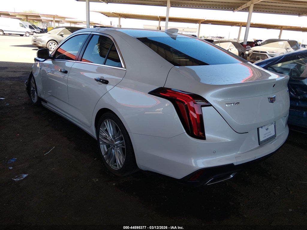 Cadillac CT4 2023