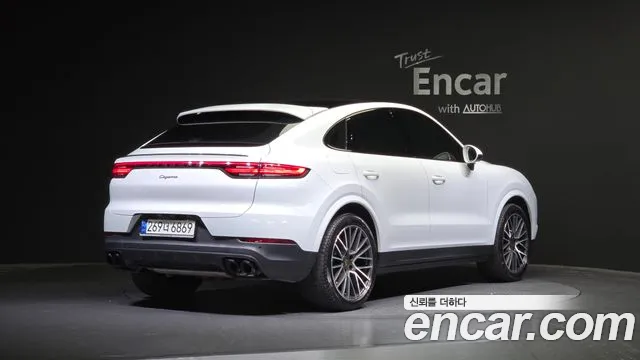 Porsche Cayenne 2021