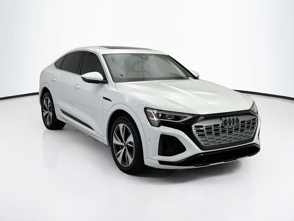 Audi Q8 2024