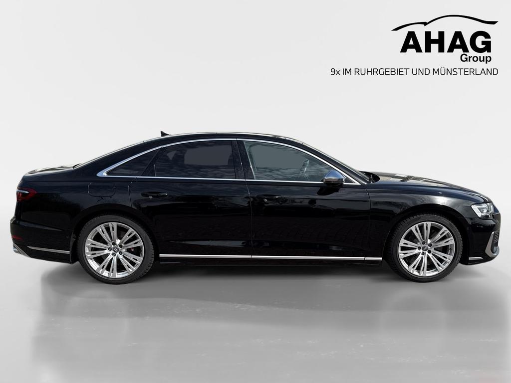 Audi S8 2022