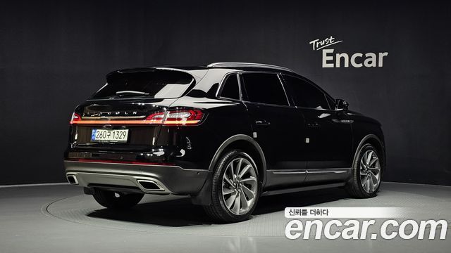 Lincoln Nautilus 2023