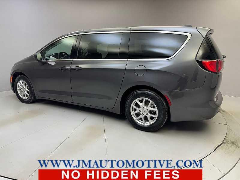 Chrysler Voyager 2023