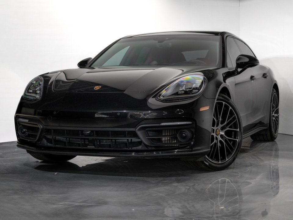 Porsche Panamera 2023