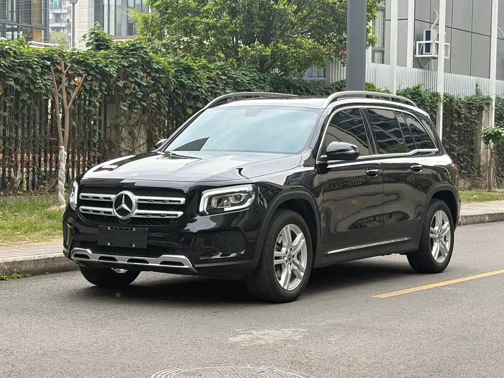 Mercedes-Benz GLB 2022