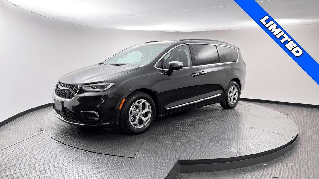 Chrysler Pacifica 2023