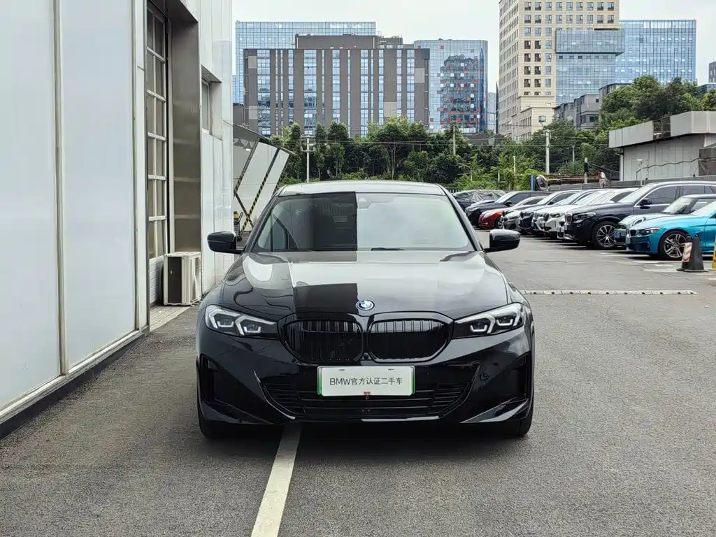 BMW i3 2024
