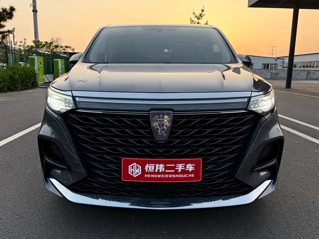 Roewe iMAX8 2022