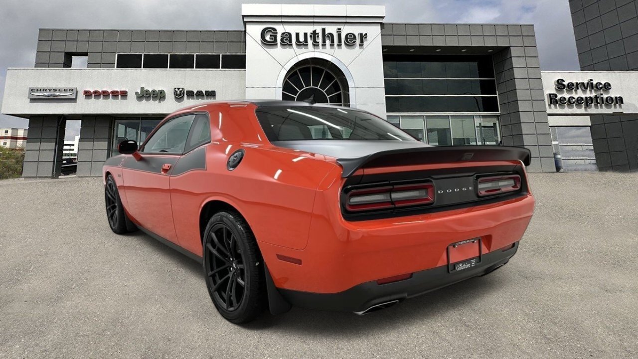 Dodge Challenger 2023
