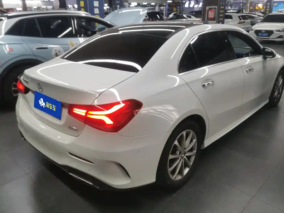 Mercedes-Benz A-Класс 2022