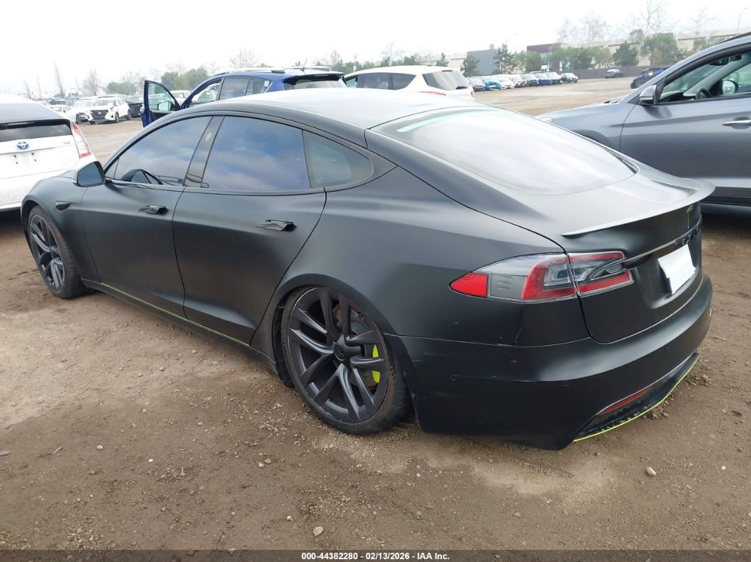 Tesla Model S 2021