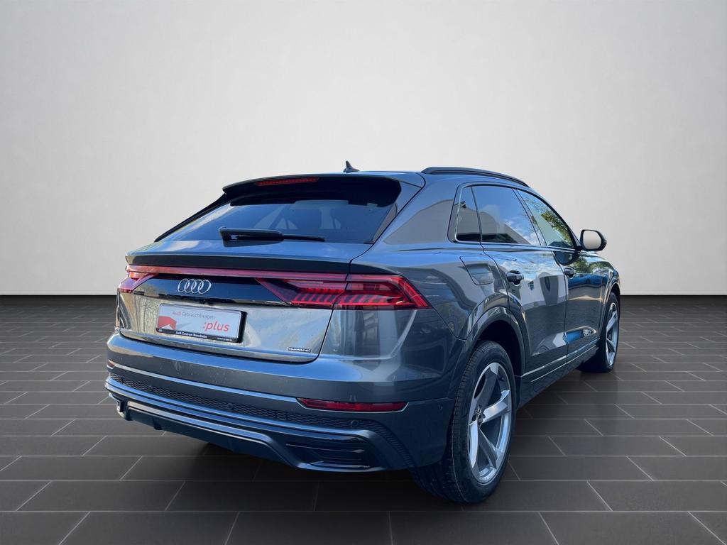 Audi Q8 2023