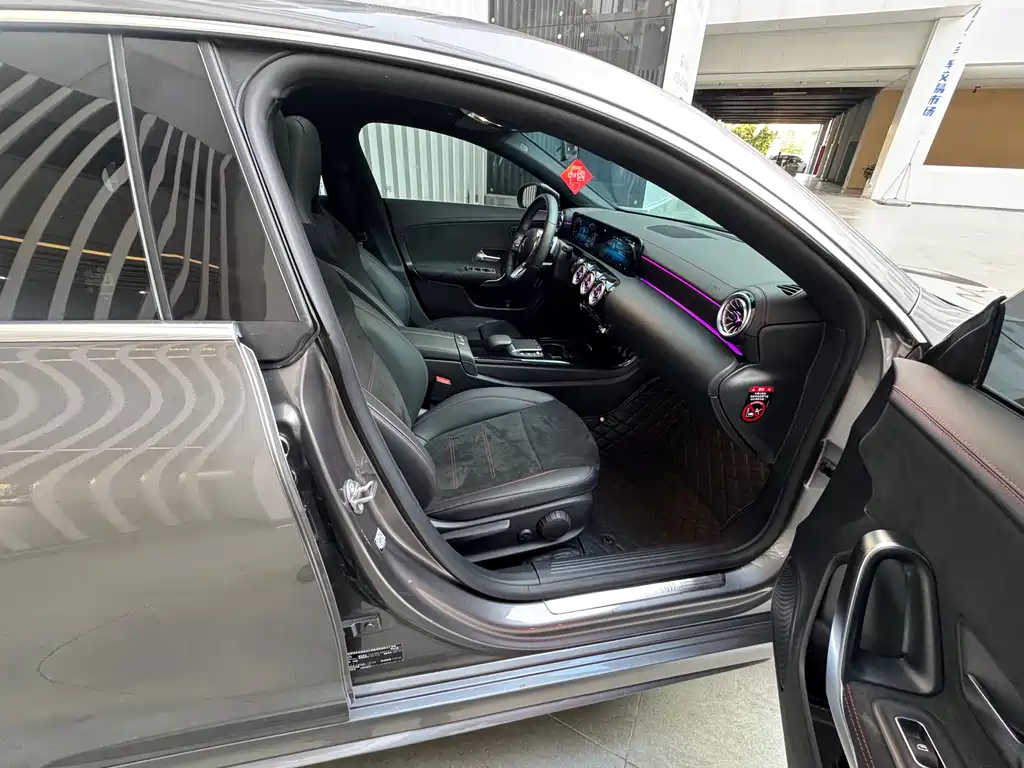 Mercedes-Benz CLA 2022