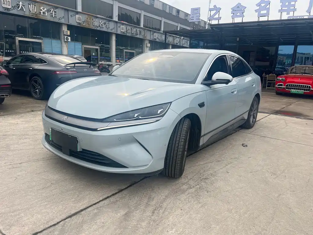 BYD Qin 2025