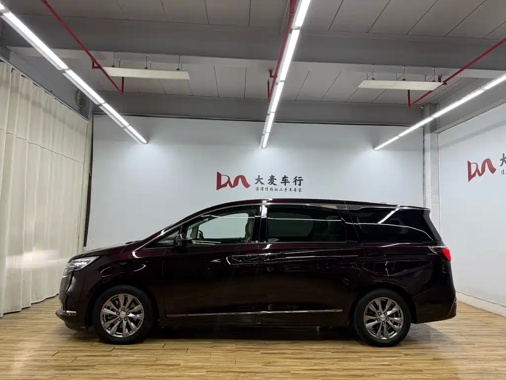 Buick GL8 2020
