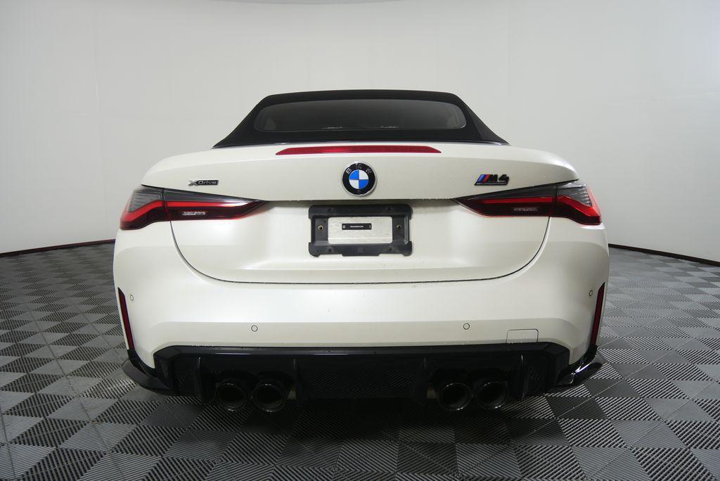 BMW M4 2024